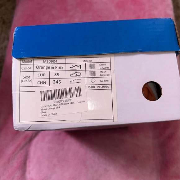 90s SOSO trainers bright and bold. NWOT ORIGINAL - Picture 3 of 4